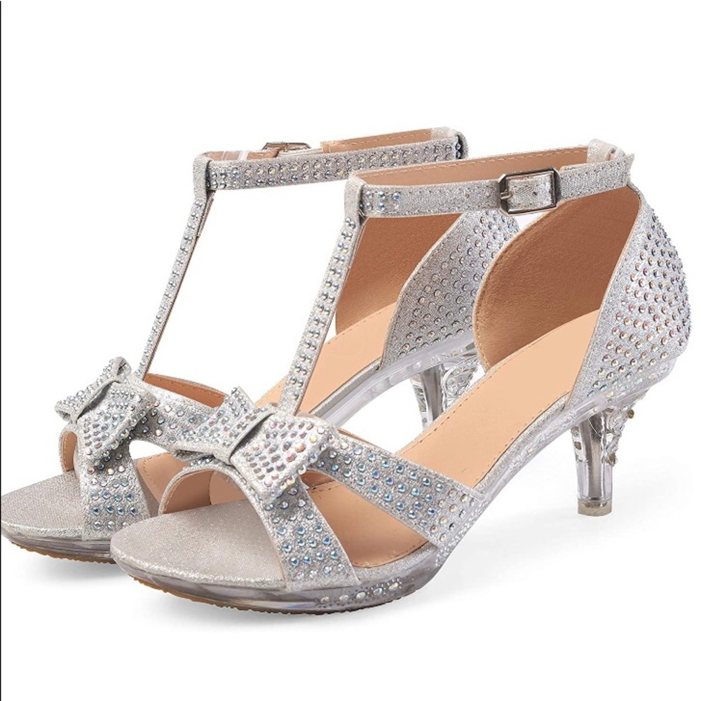 Girls low heel dress shoes- silver/ rhinestones